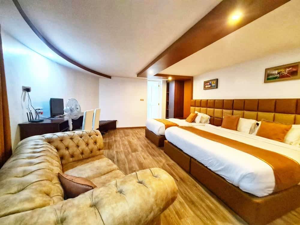 Executive Triple Cottage